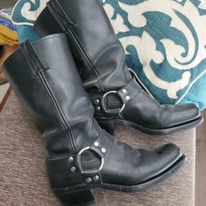Frye Harness black leather motorcycle boots 6 1/2